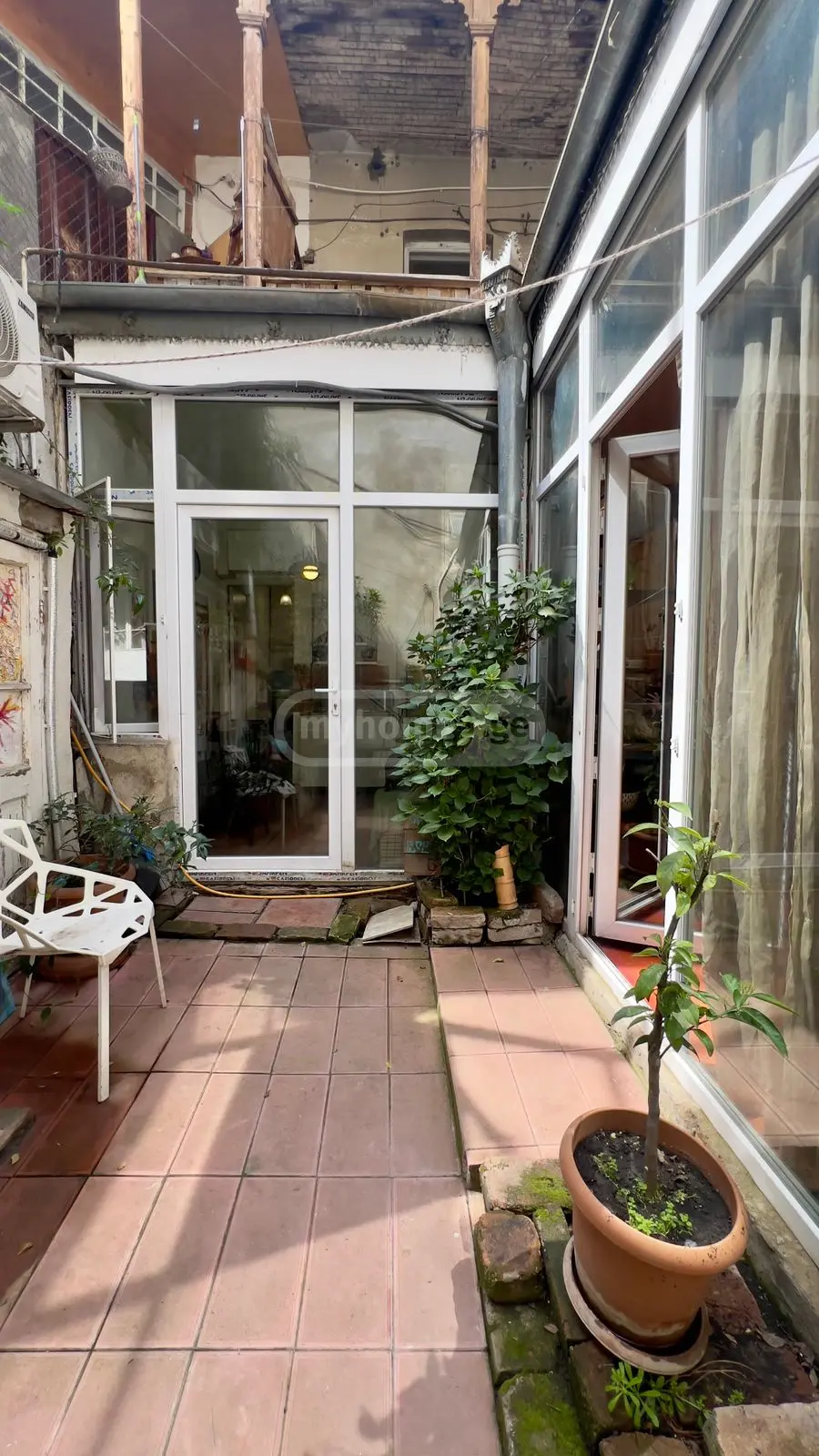 3 Room Hotel For Sale view 4