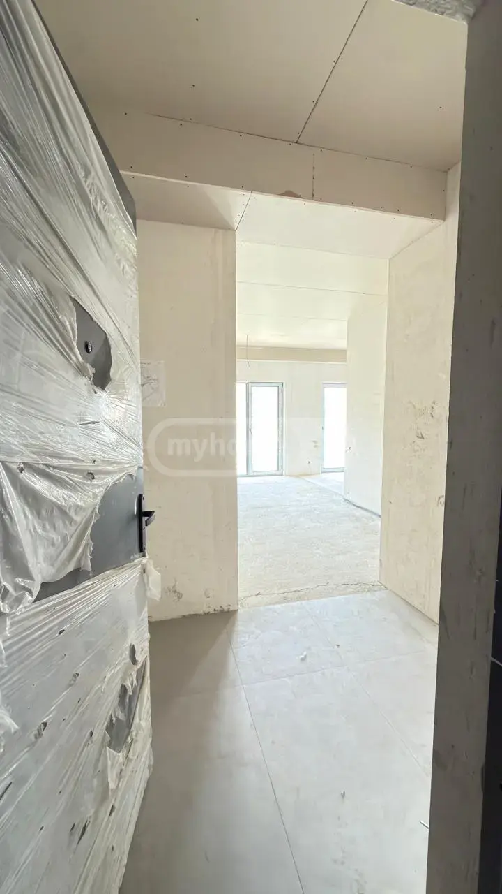 3 Room Apartment For Sale view 2