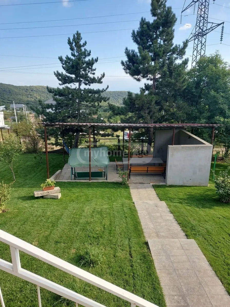 4 Room Country House For Sale view 2