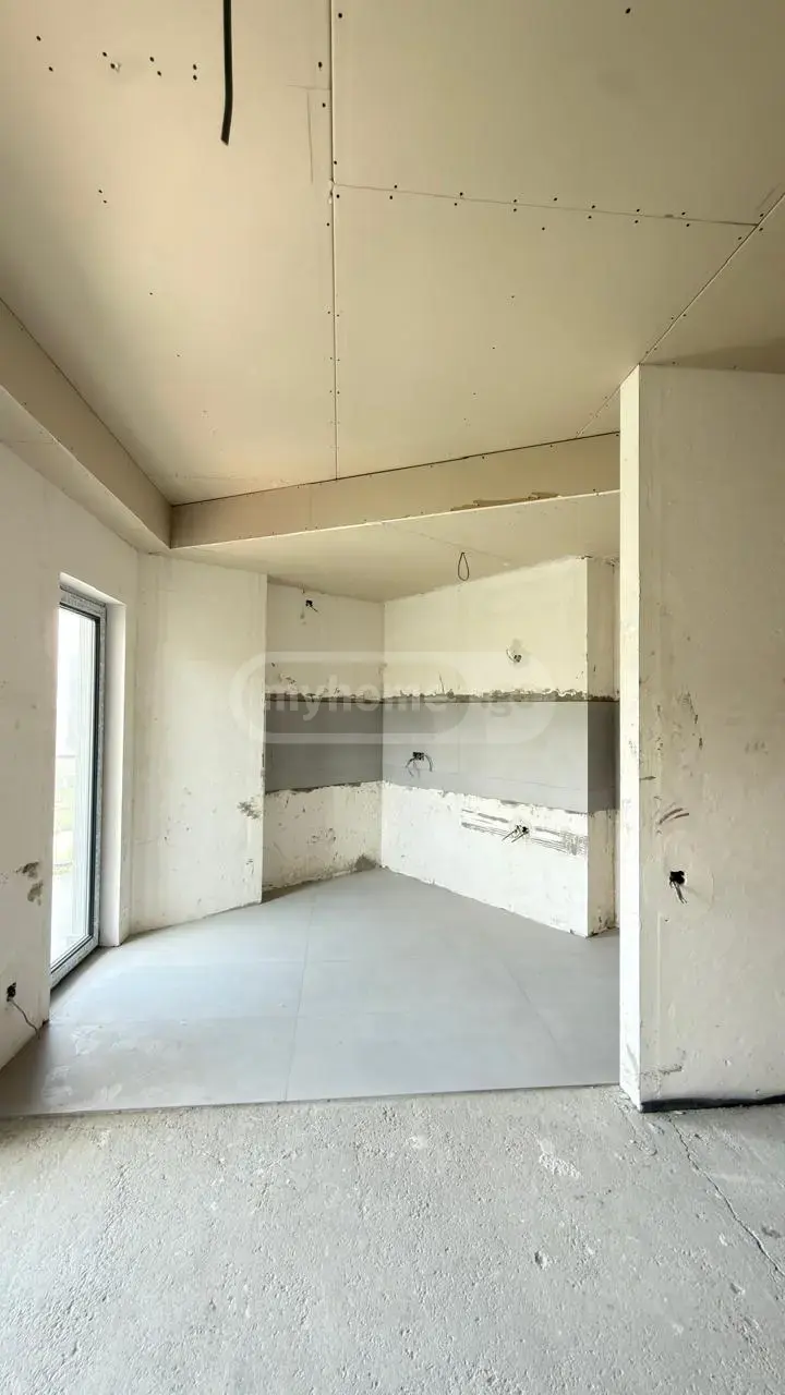 3 Room Apartment For Sale view 1