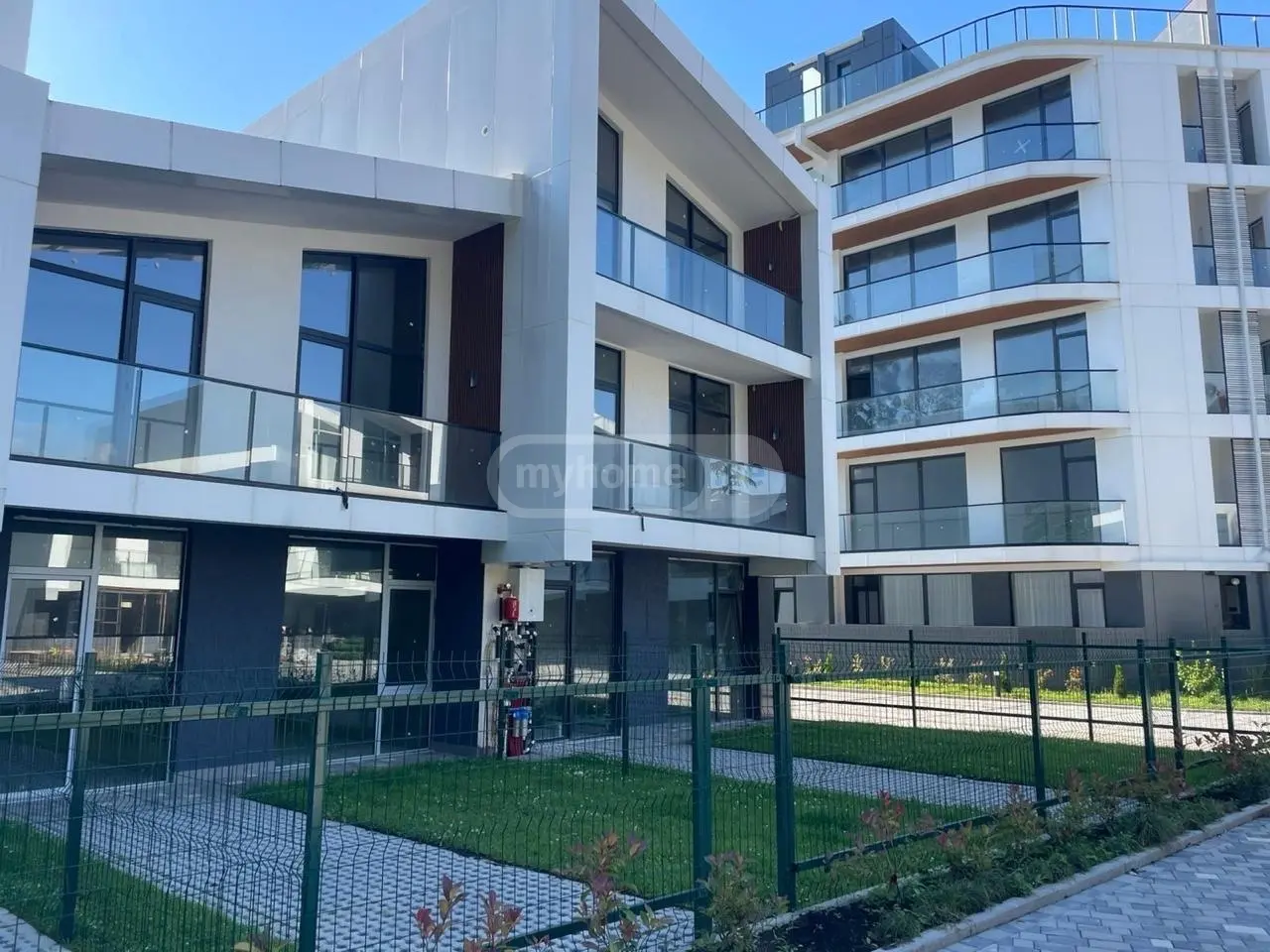 2 Room Apartment For Sale view 4