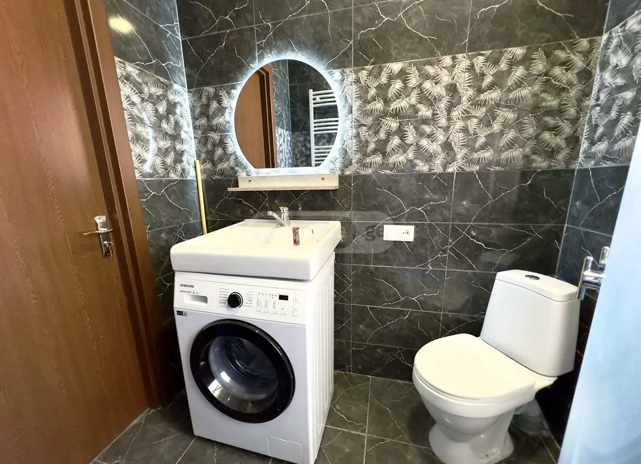 3 Room Apartment For Rent In Vera view 14