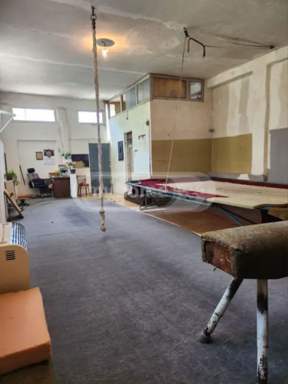 Universal Commercial Area For Sale In Gldani view 2