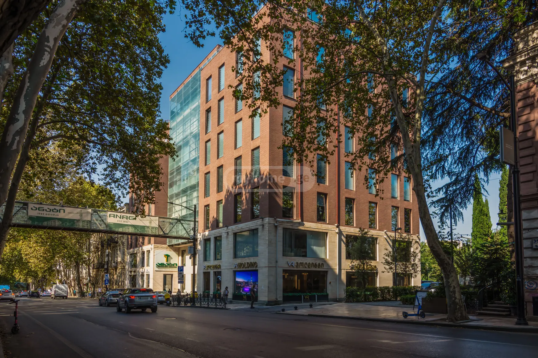 Universal Commercial Area For Sale In Vera view 1