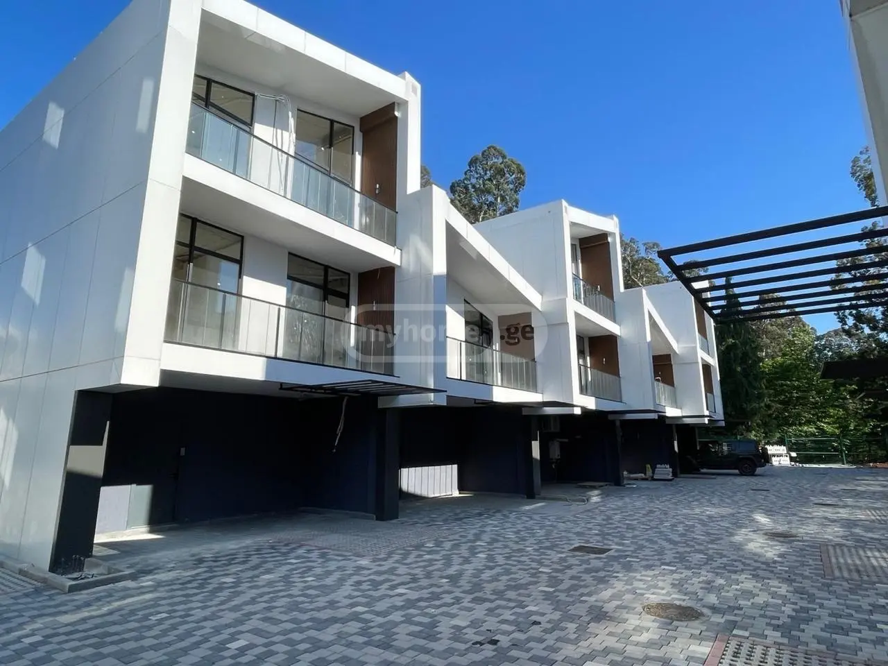 2 Room Apartment For Sale view 2