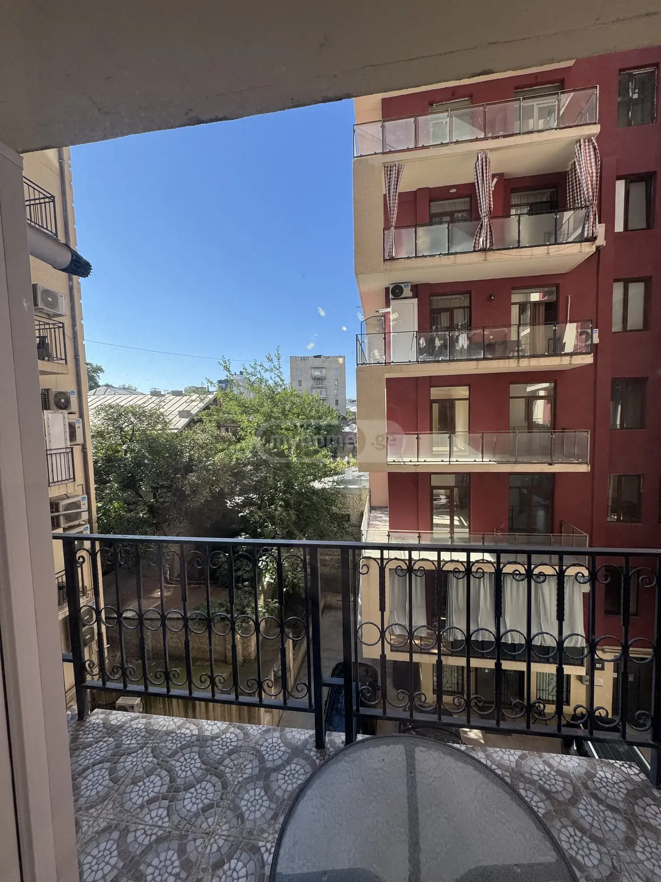3 Room Apartment For Rent In Vera view 9