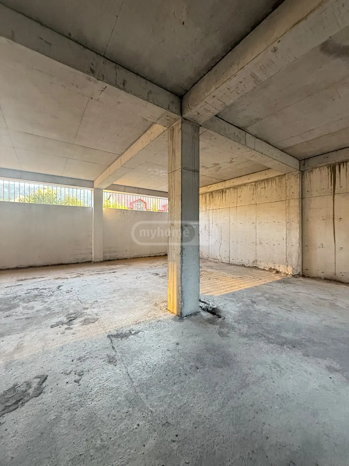 Warehousing Commercial Area For Sale In Isani view 7