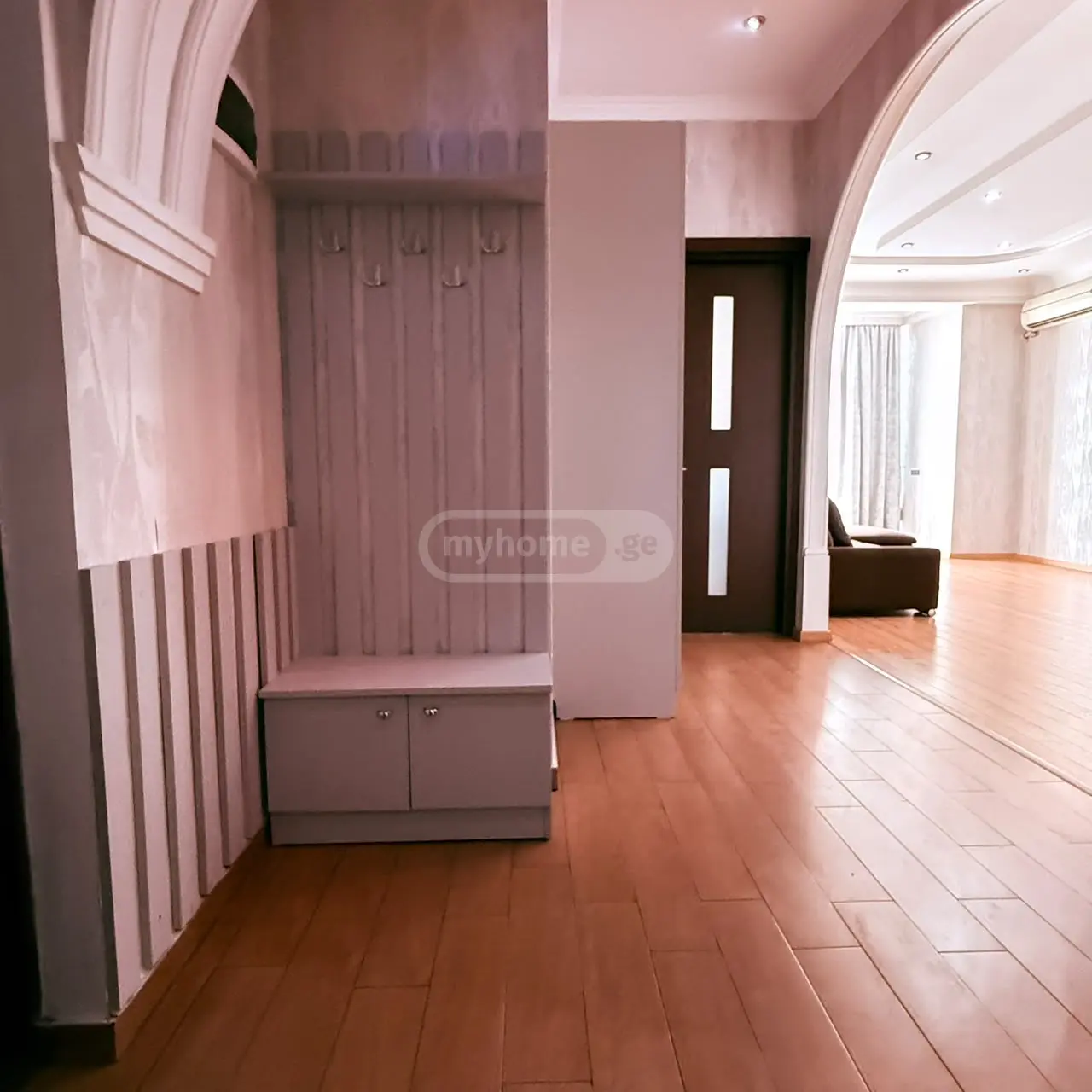 5 Room Apartment For Sale view 9