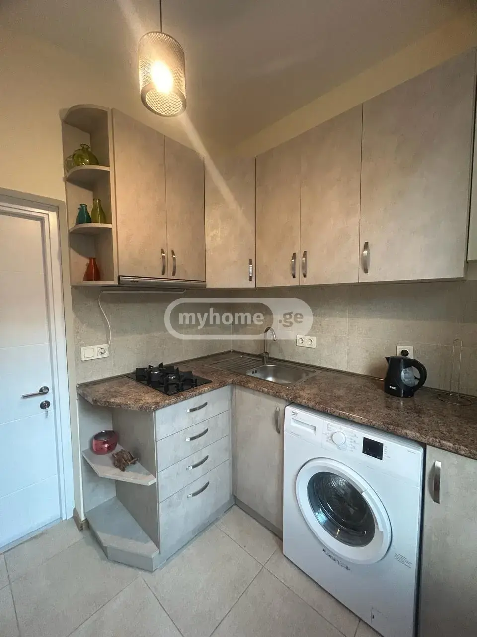 2 Room Apartment For Rent In Mtatsminda view 4