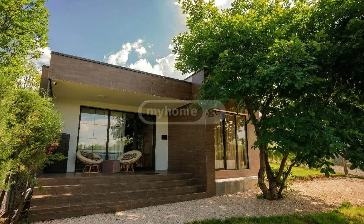 3 Room Country House For Sale view 3