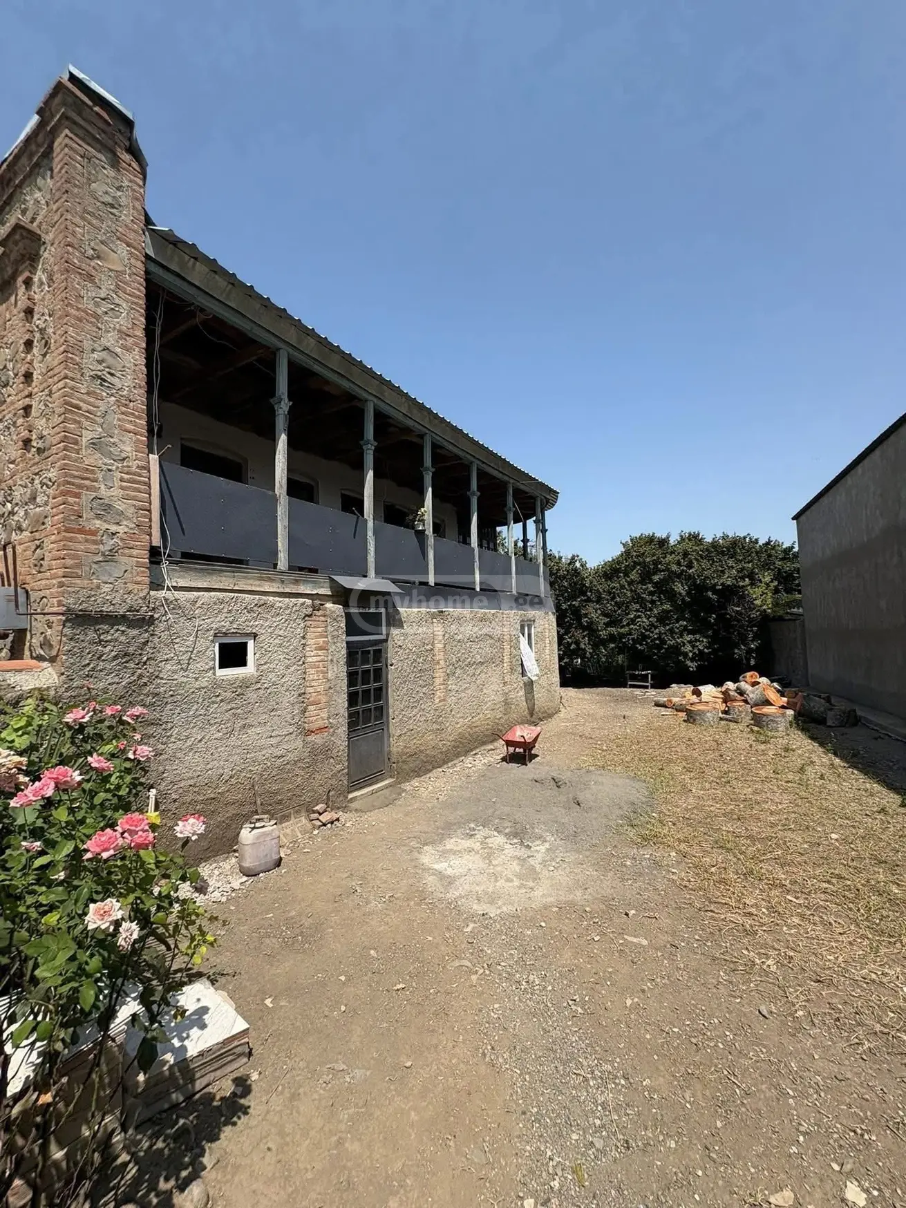 6 Room Private House For Sale view 7