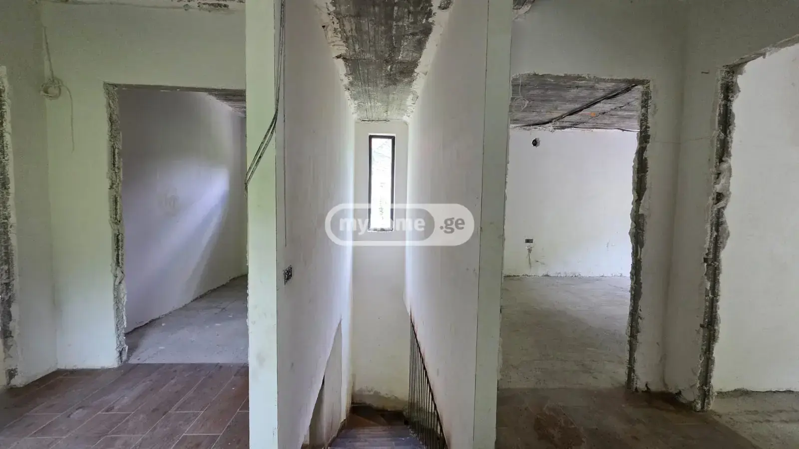 7 Room Country House For Sale view 9