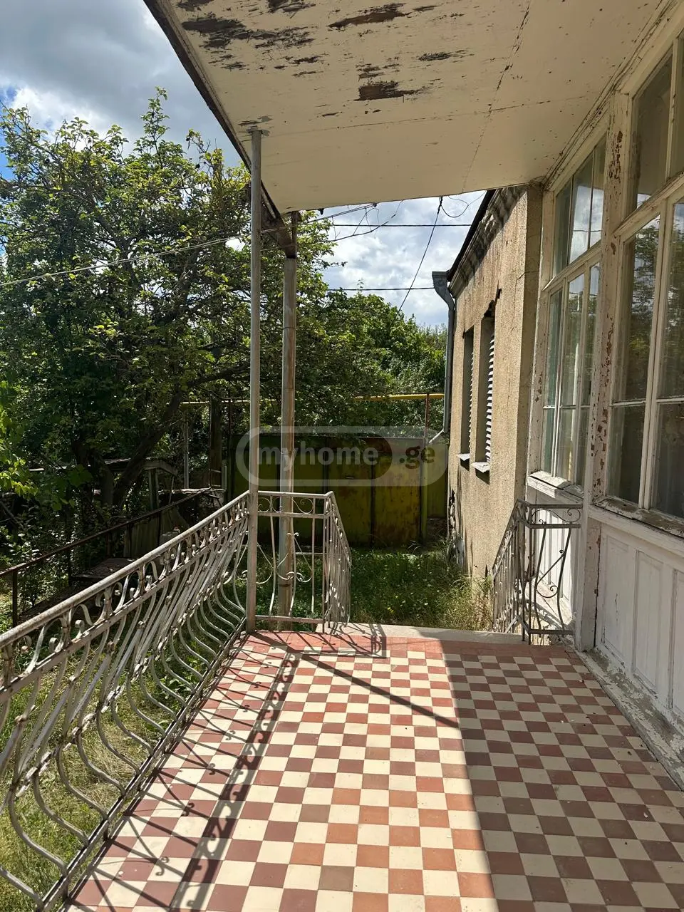 5 Room Private House For Sale view 1