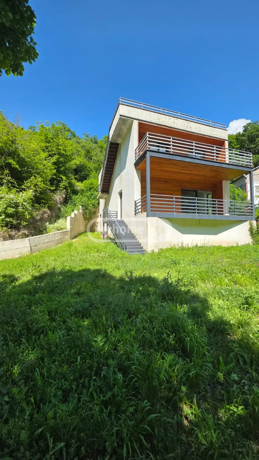 7 Room Country House For Sale view 3