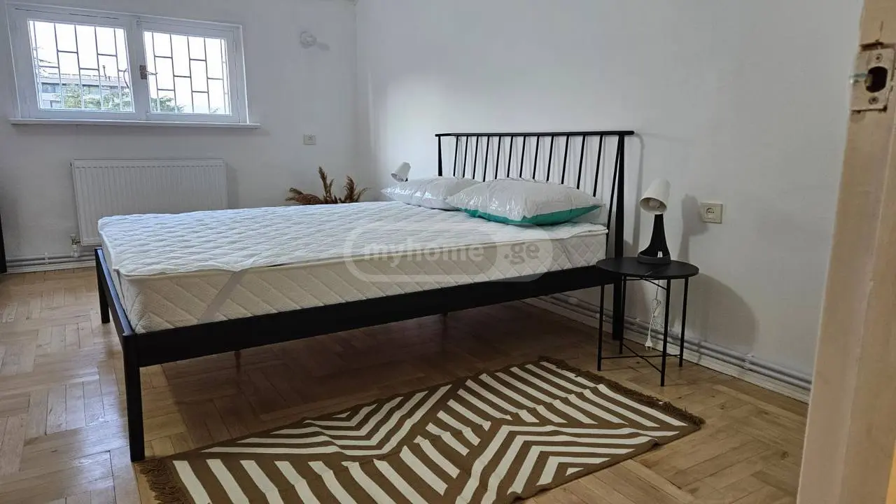 3 Room Apartment For Rent In Vake view 12