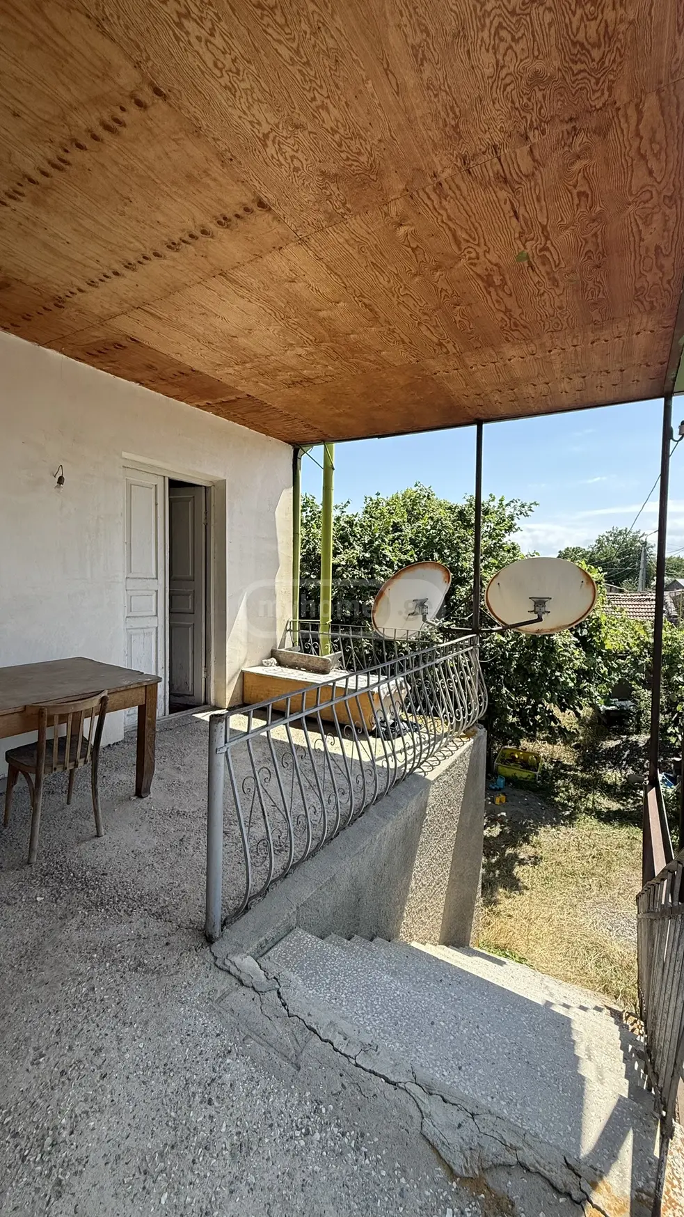 9 Room Private House For Sale view 4