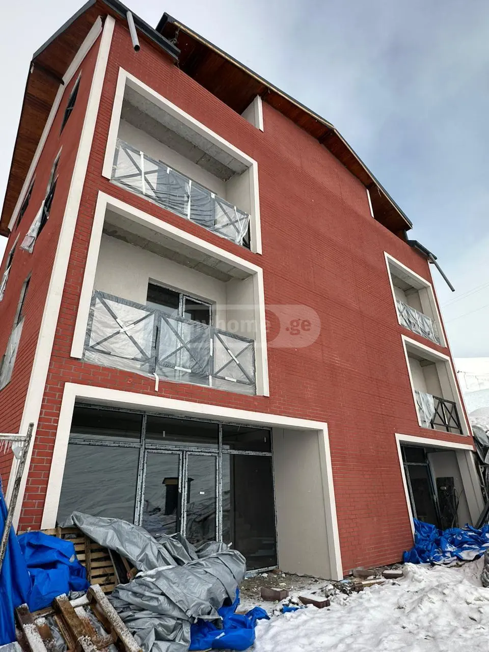10+ Room Hotel For Sale In Gudauri view 1