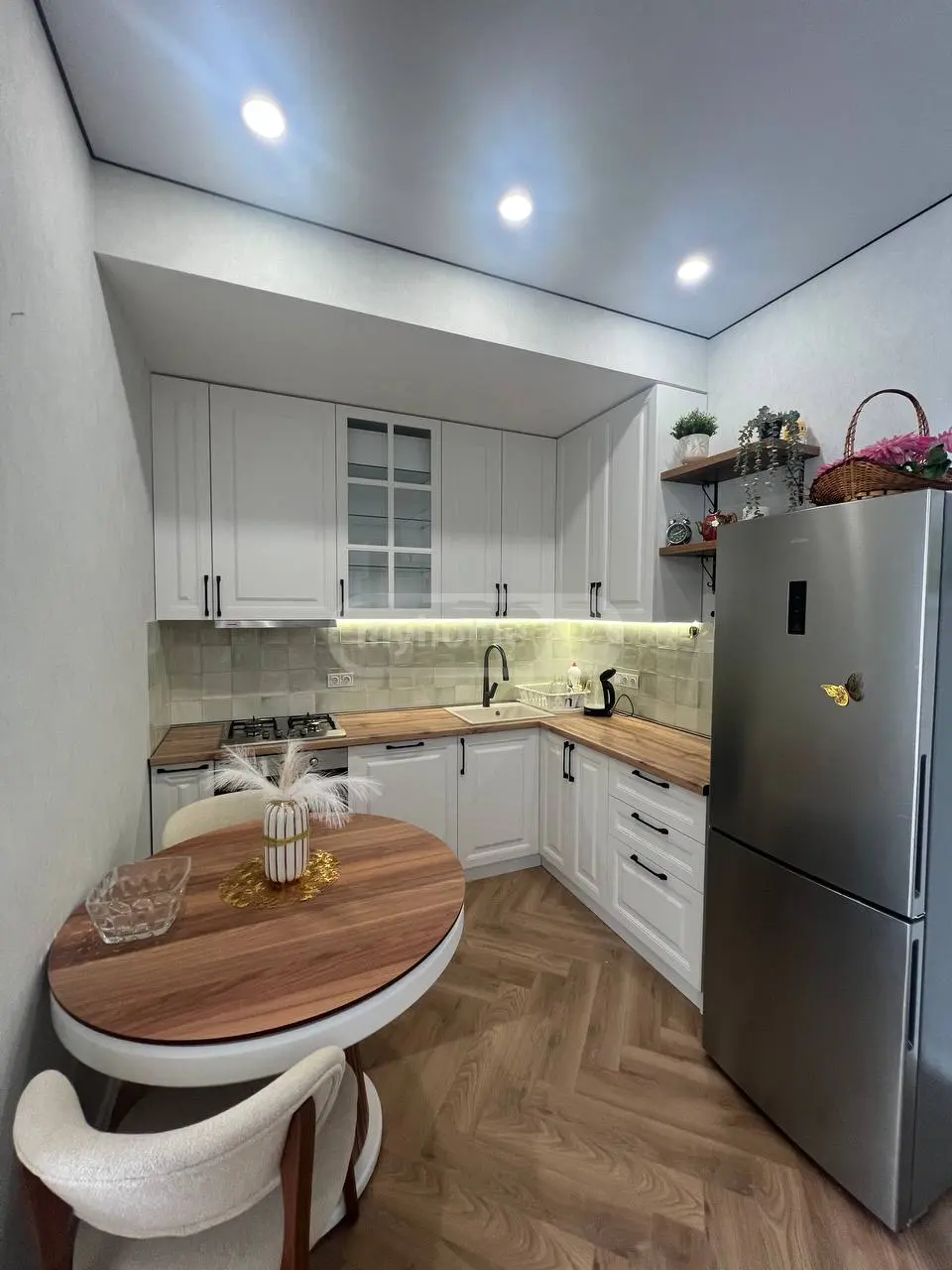 2 Room Apartment For Rent In Ortachala view 2