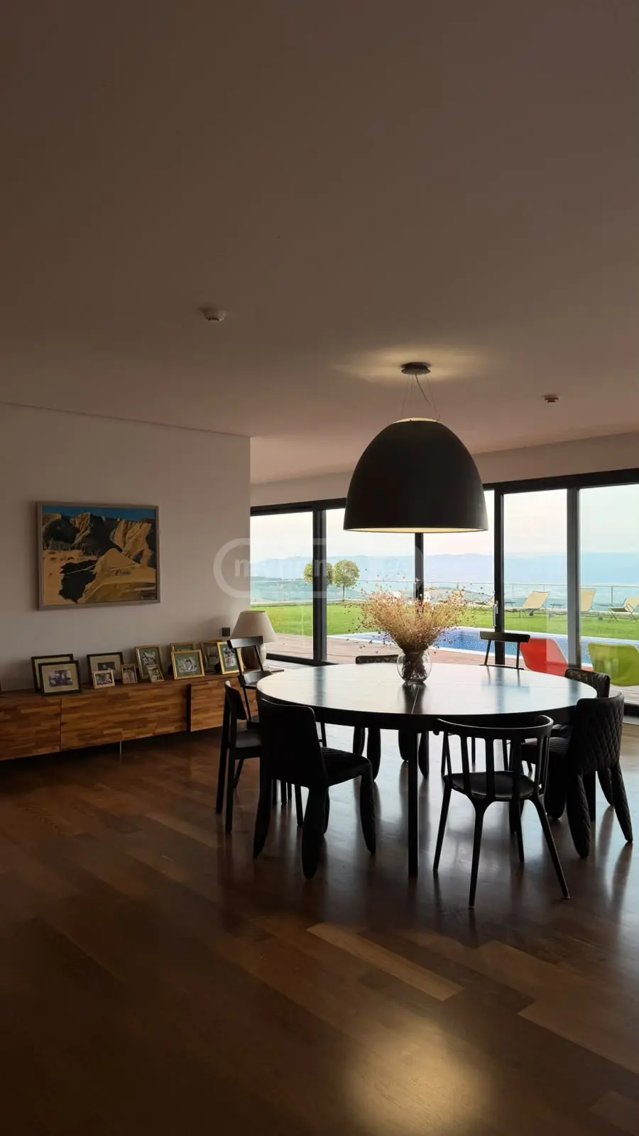 7 Room Private House For Rent In Sololaki view 2