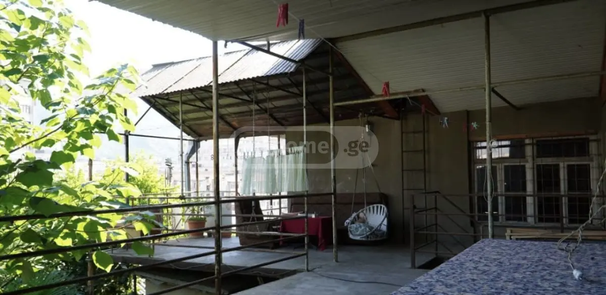 8 Room Private House For Sale view 7
