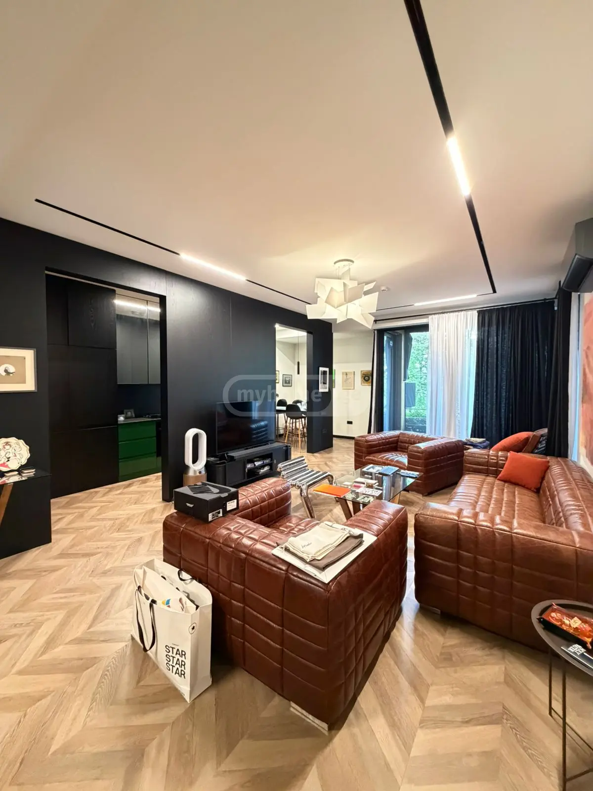 5 Room Private House For Rent In Vera view 1