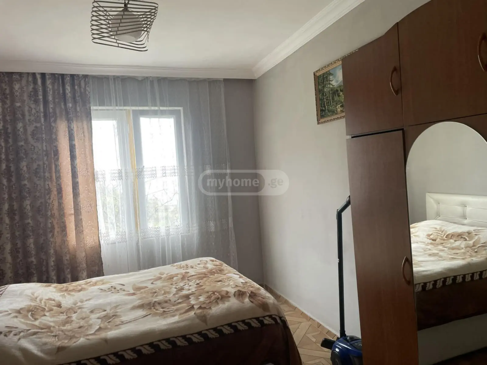 8 Room Private House For Sale view 11
