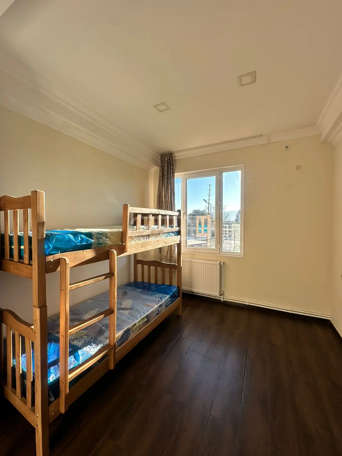7 Room Private House For Rent In Sanzona view 6