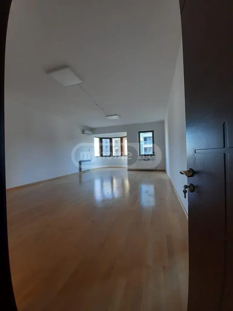 10+ Room Private House For Rent In Vake view 7