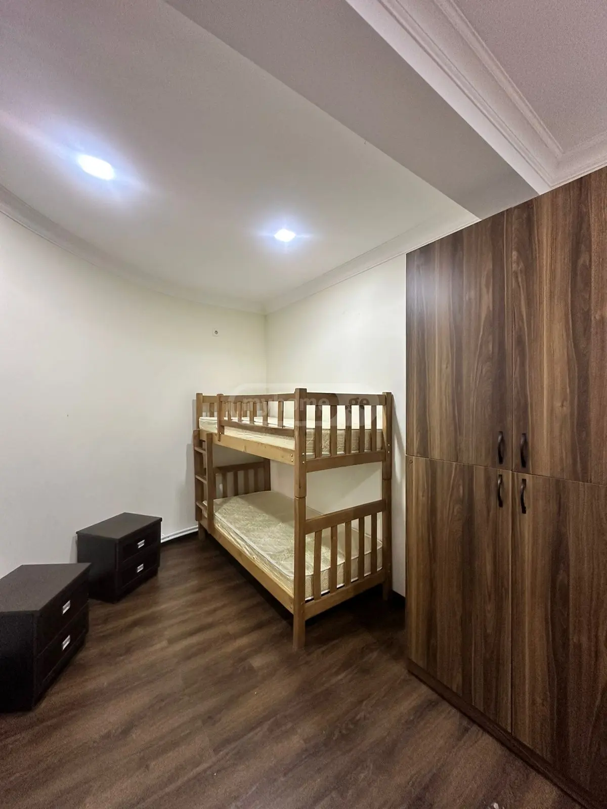 7 Room Private House For Rent In Sanzona view 5
