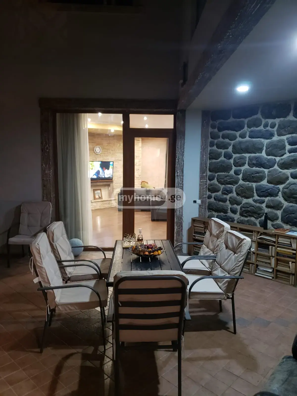 7 Room Private House For Sale view 5
