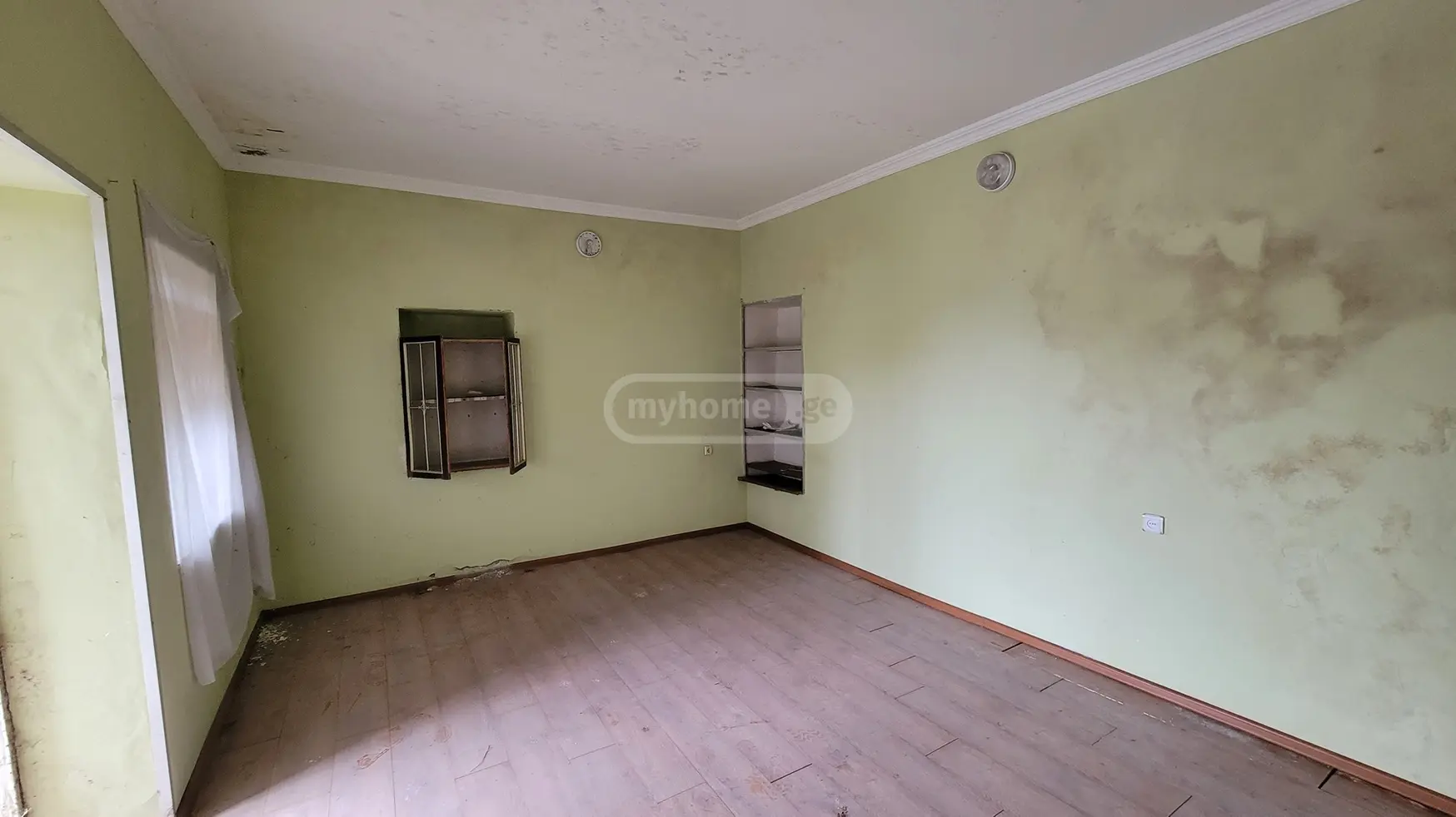 2 Room Apartment For Sale view 3