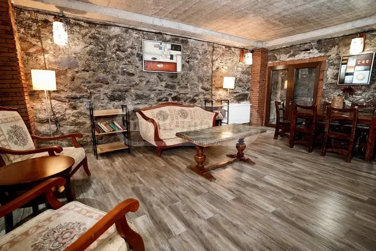 8 Room Apartment For Sale view 12