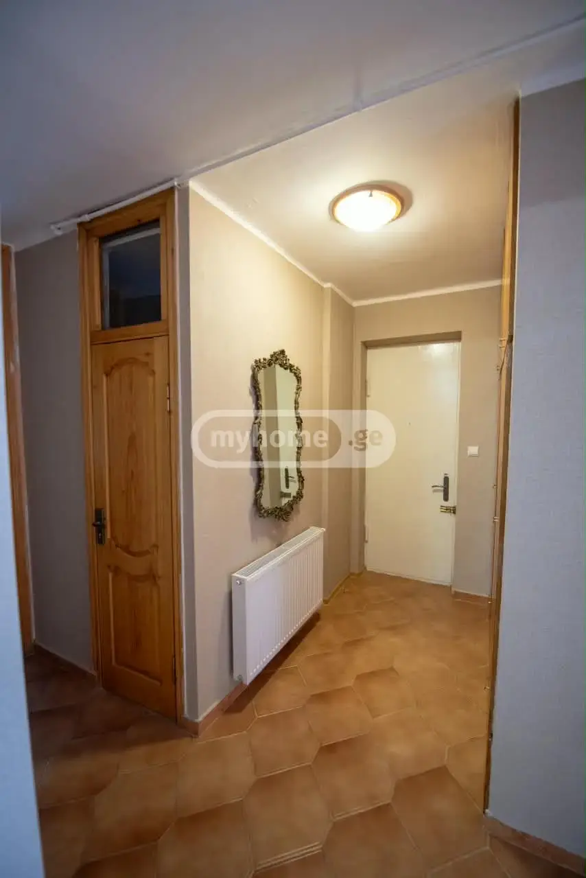 4 Room Apartment For Rent In Didube view 6