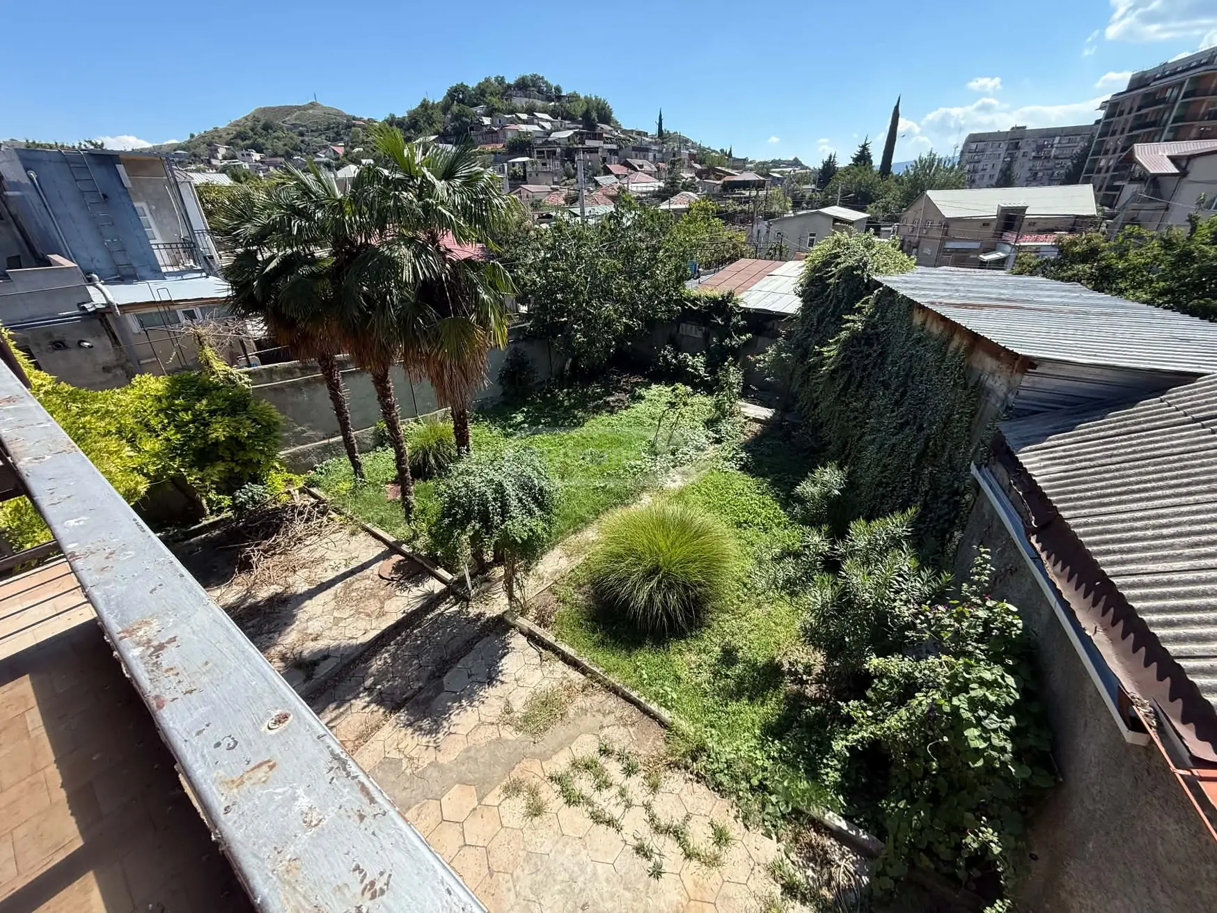 10+ Room Hotel For Sale In Nadzaladevi view 3