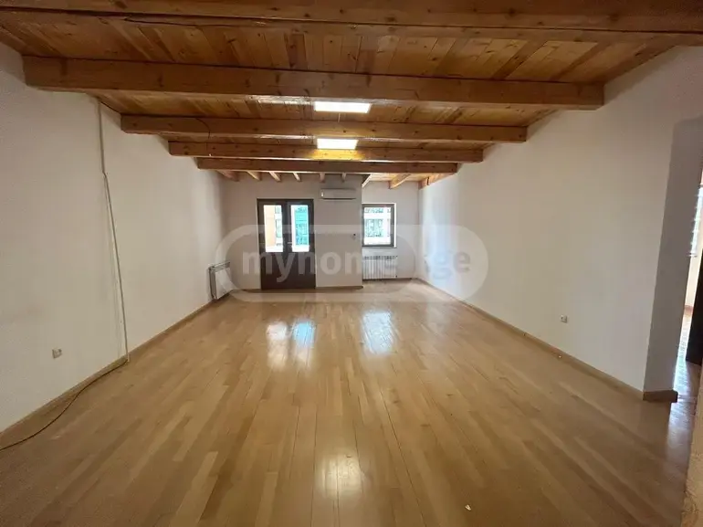 10+ Room Private House For Rent In Vake view 3