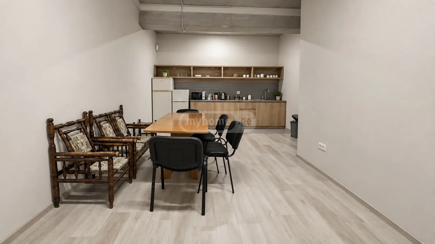 Office Commercial Area For Rent In Bagebi view 12