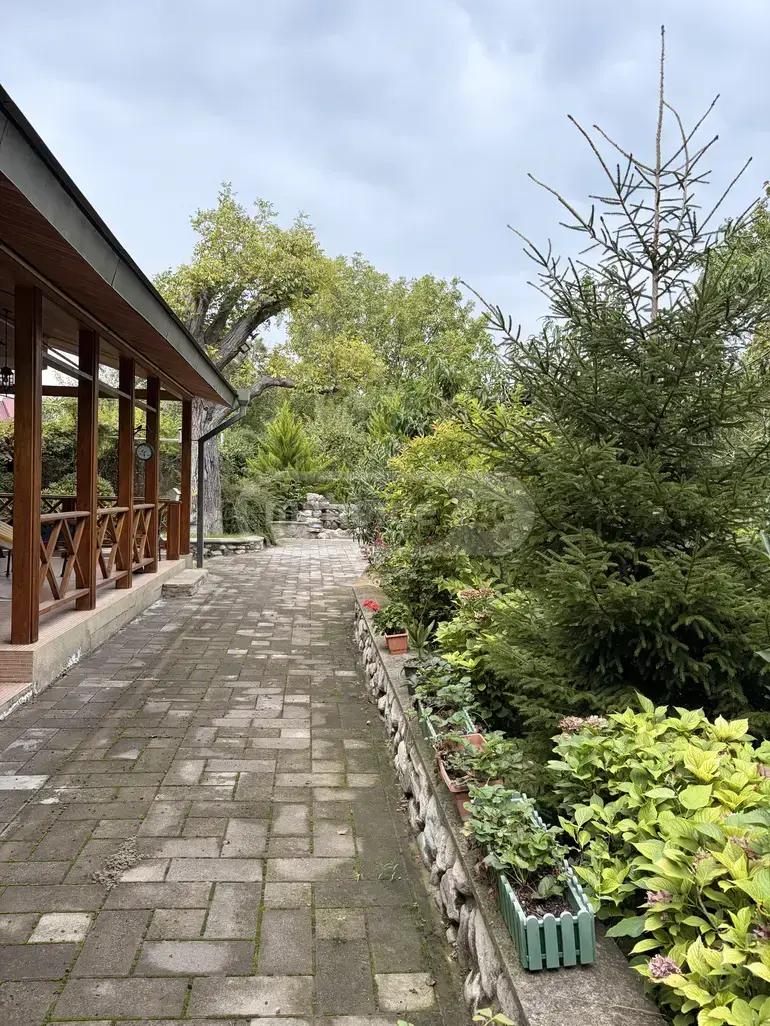 10+ Room Private House For Rent In Saguramo, In Mtskheta Municipality view 6