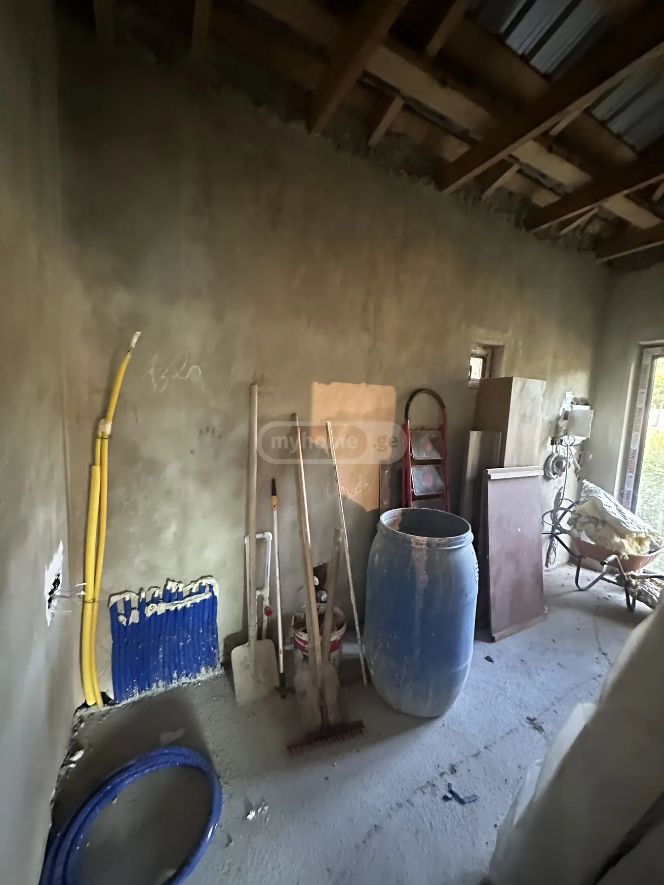 6 Room Private House For Sale view 4