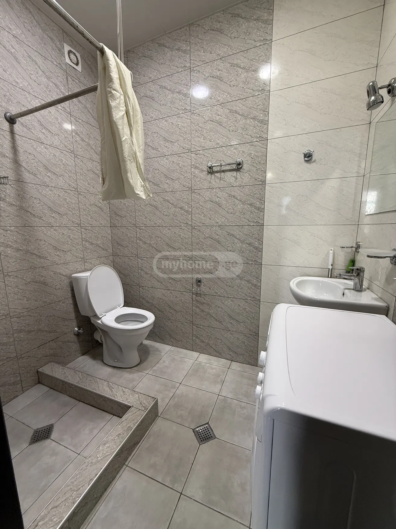 2 Room Apartment For Rent In Digomi view 10