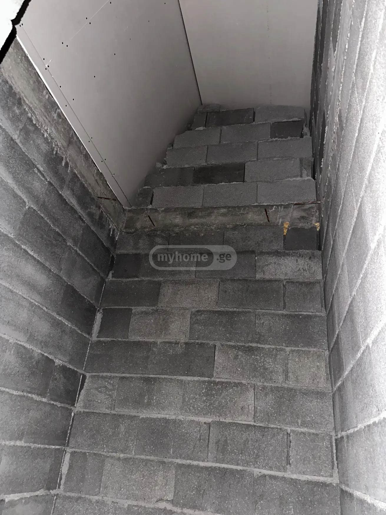 1 Room Apartment For Sale view 4
