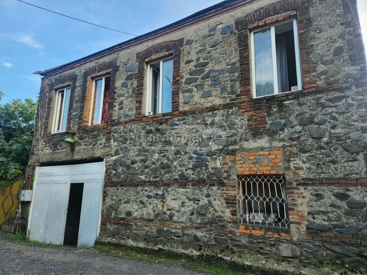 7 Room Apartment For Sale view 1