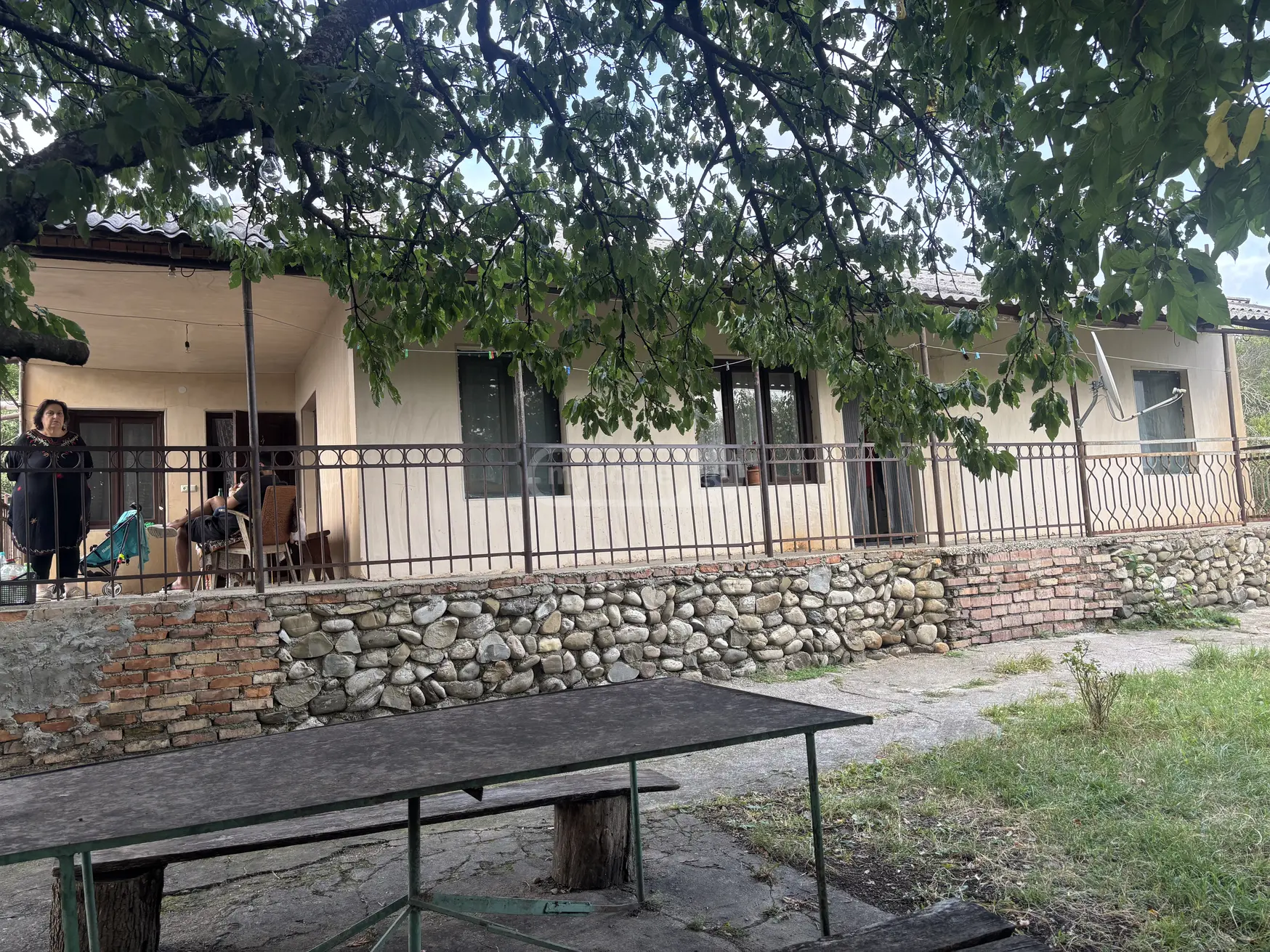 8 Room Private House For Rent In Sagarejo view 1