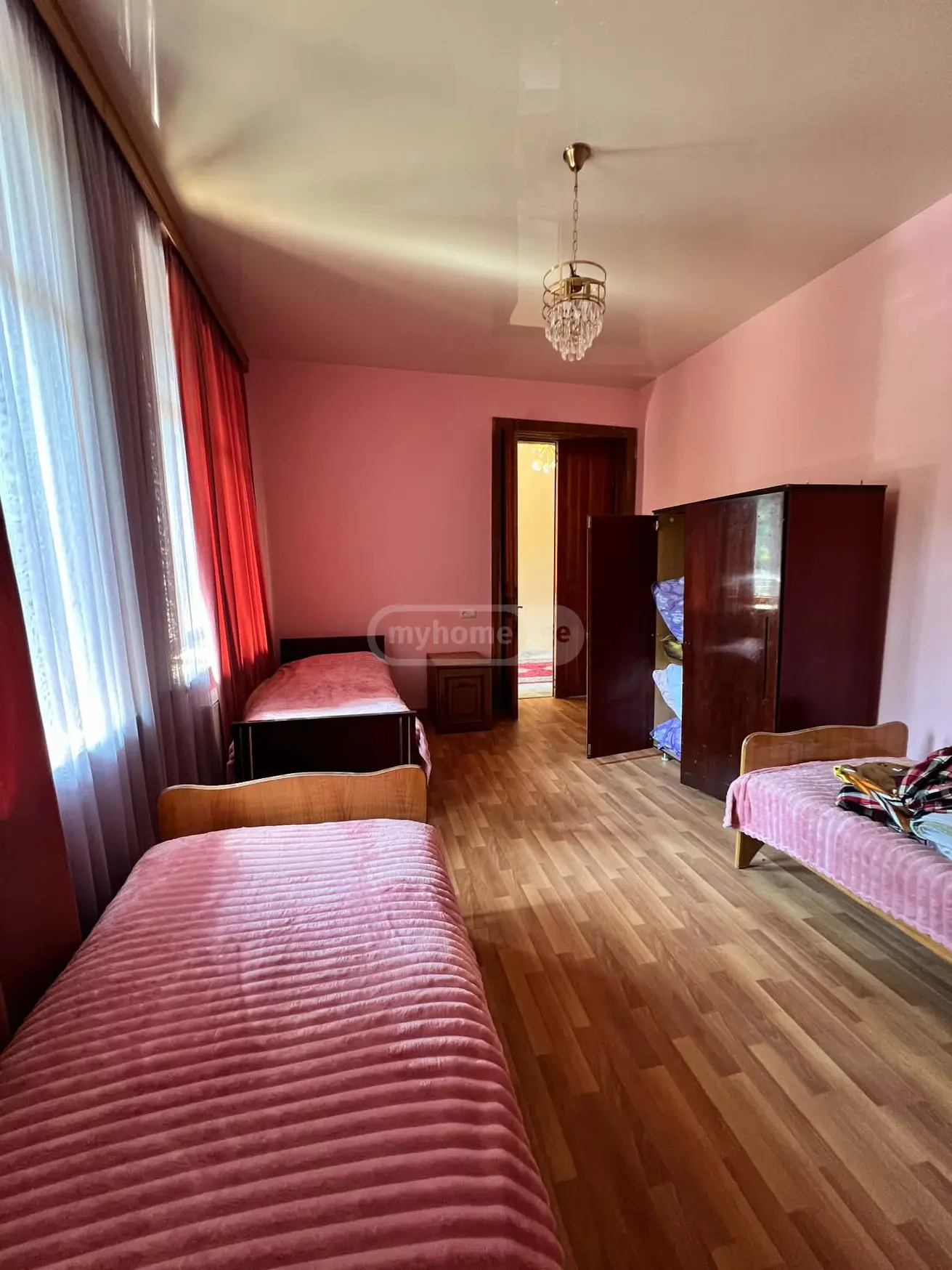10+ Room Private House For Rent In Tskaltubo view 8