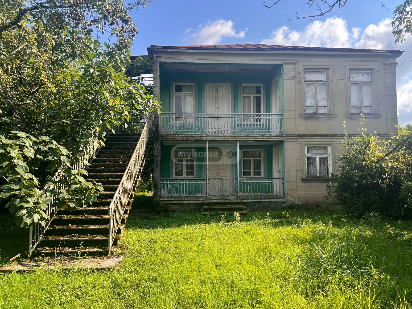 7 Room Private House For Sale view 1