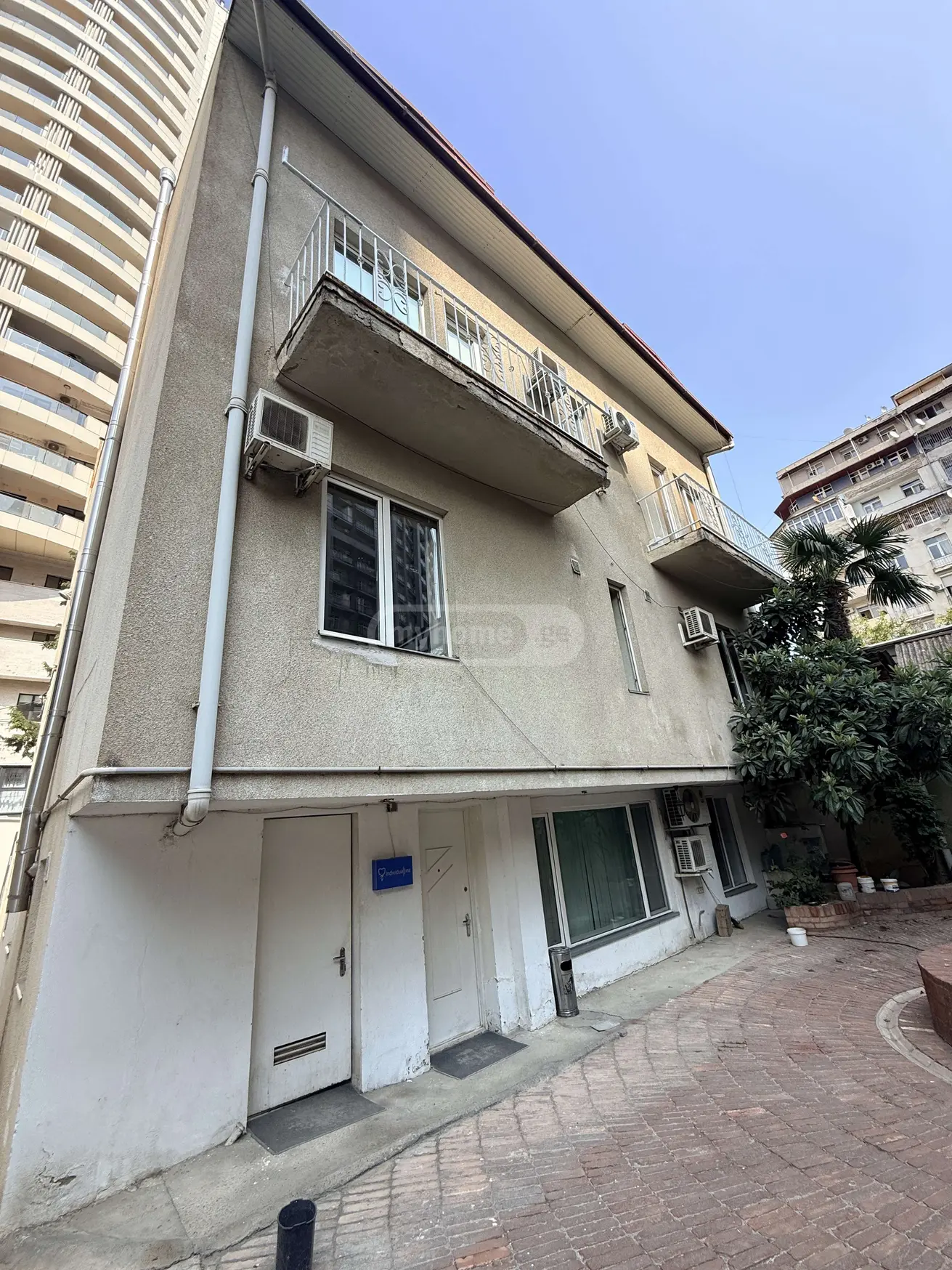 9 Room Private House For Rent In Saburtalo view 12