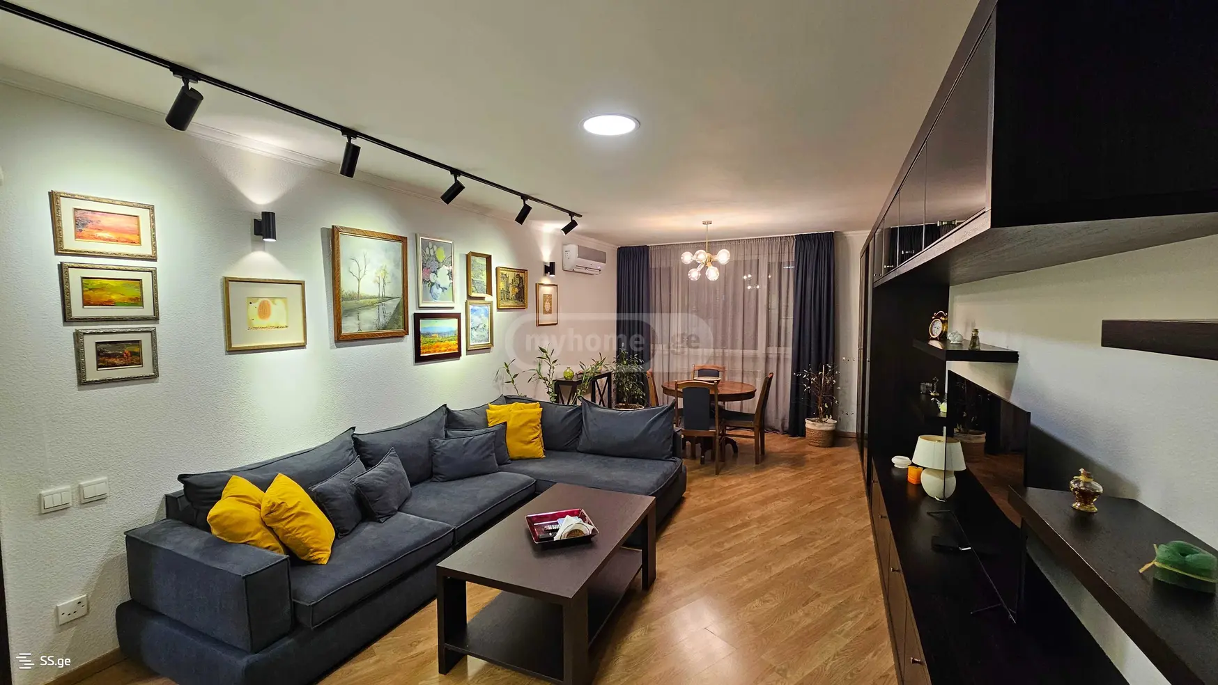 3 Room Apartment For Sale view 2
