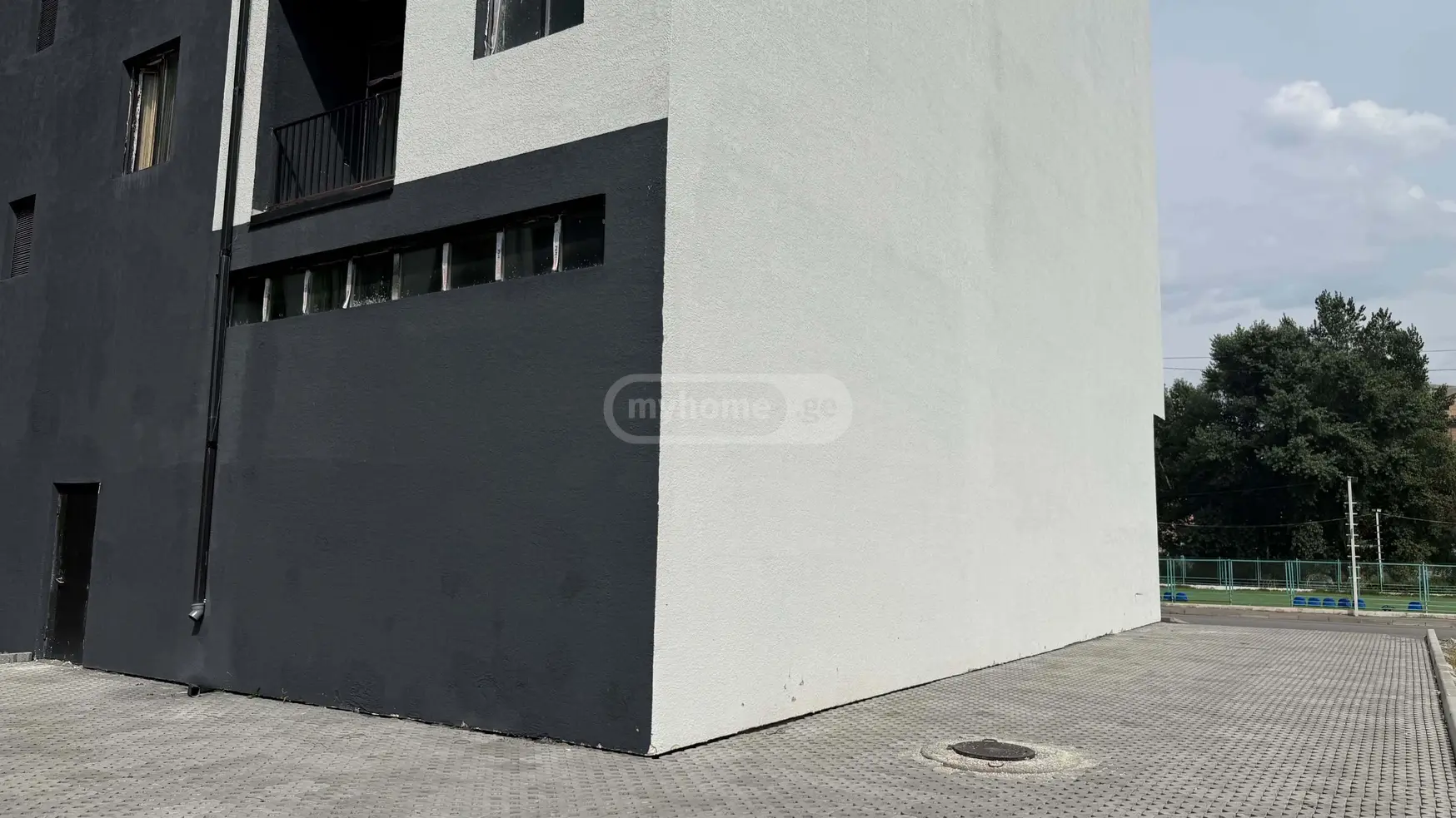 Universal Commercial Area For Rent In Gori view 6