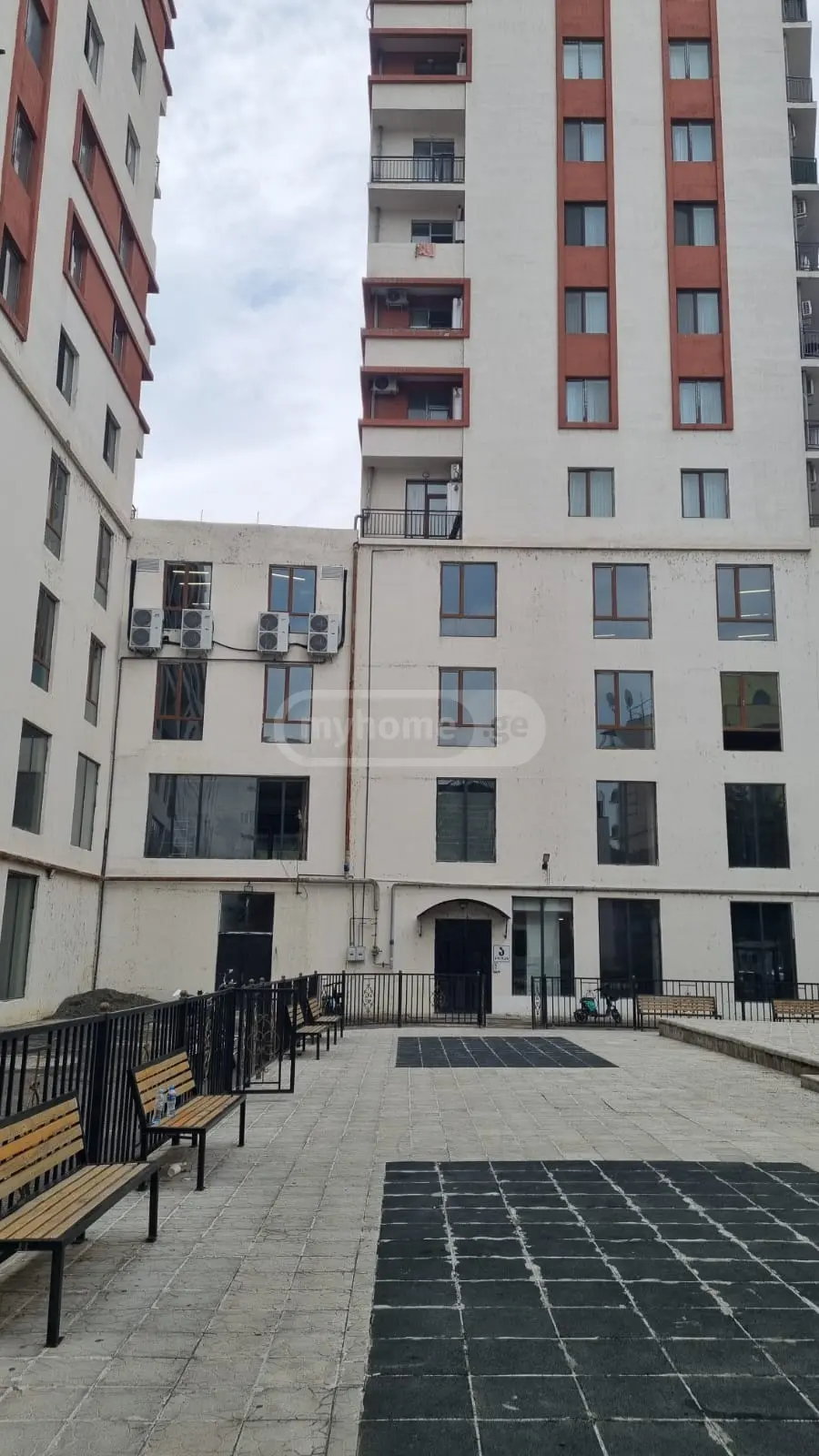 3 Room Apartment For Rent In Didube view 15