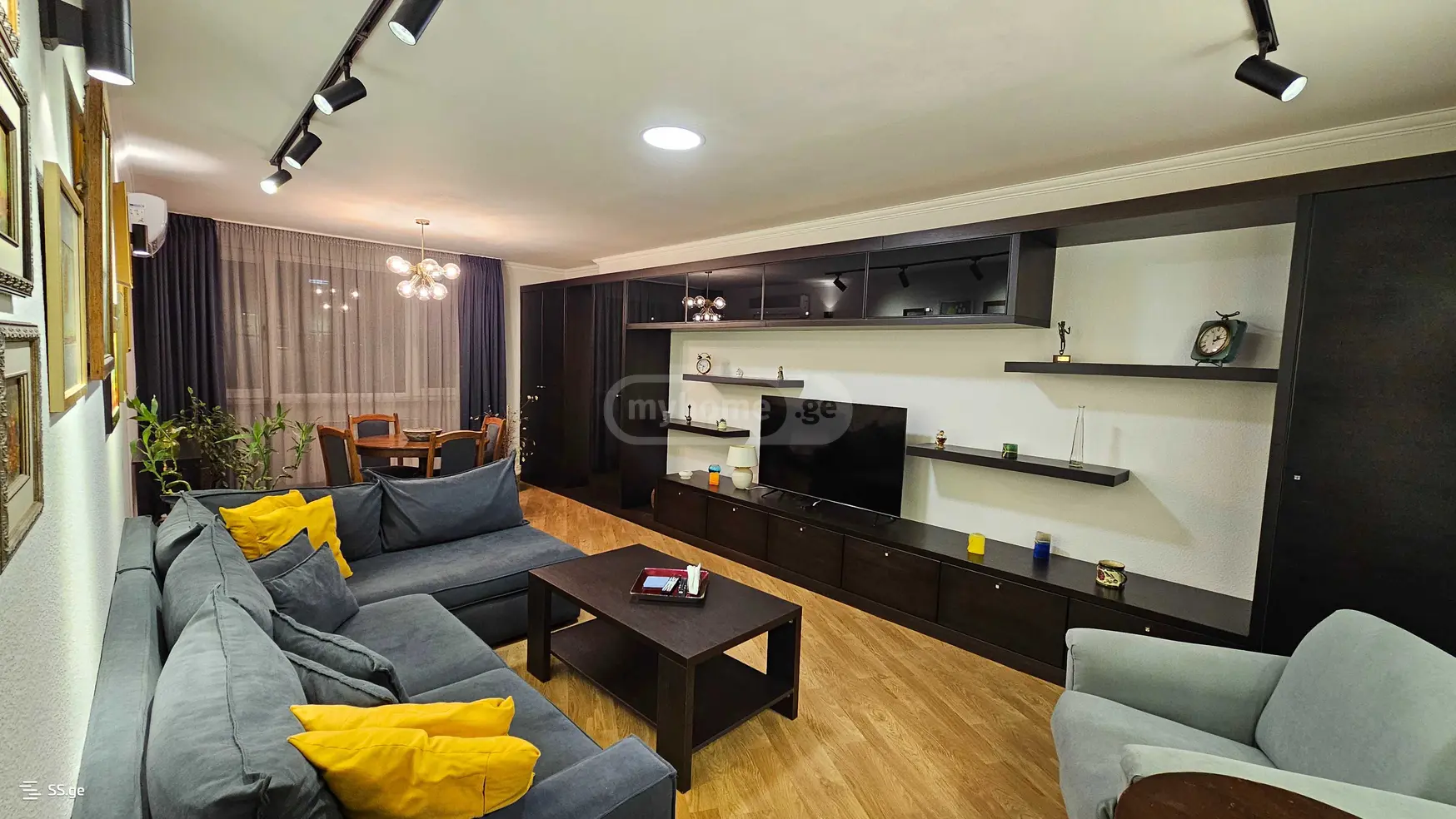3 Room Apartment For Sale view 3
