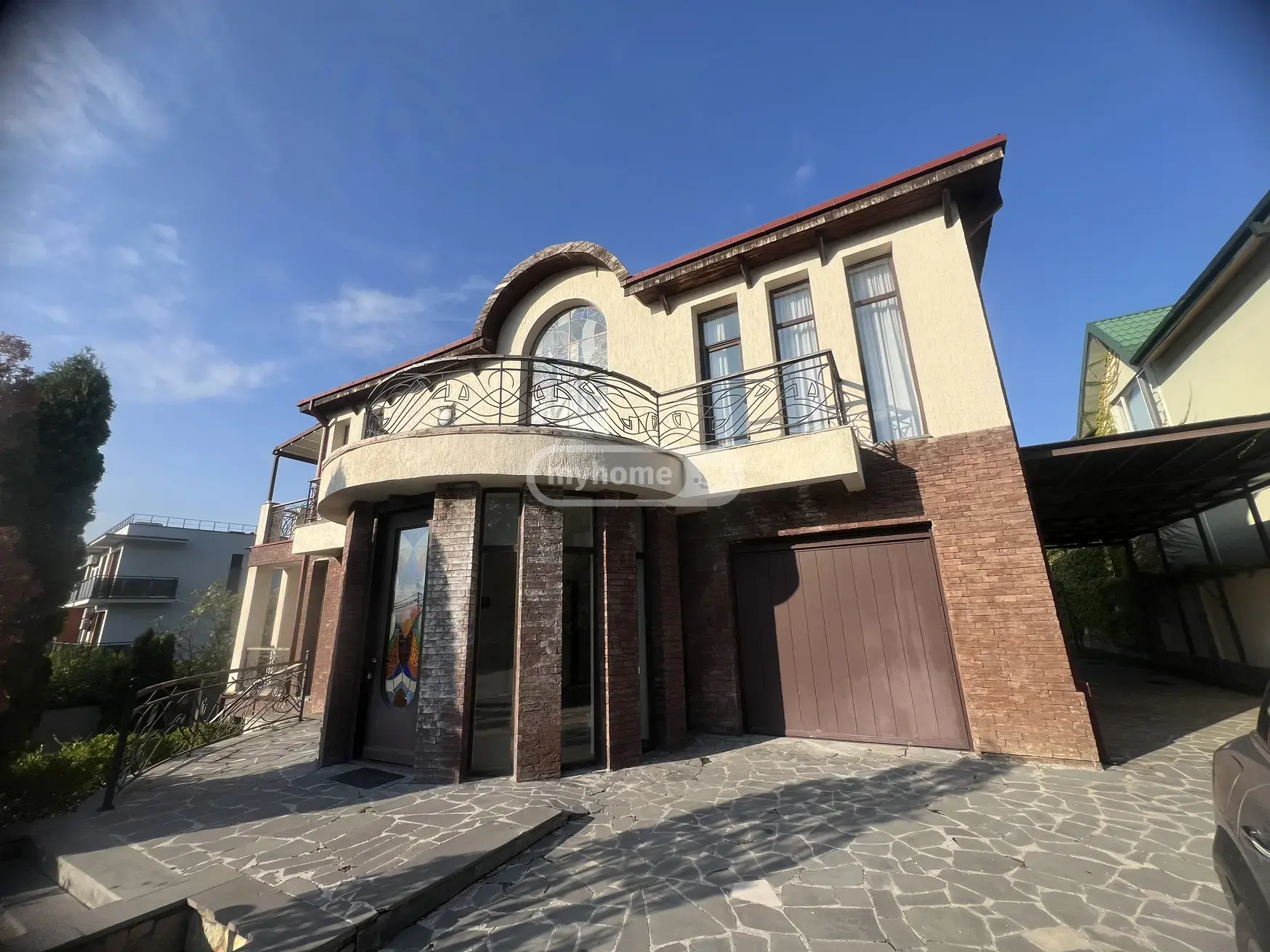 10+ Room Private House For Rent In Saguramo, In Mtskheta Municipality view 2